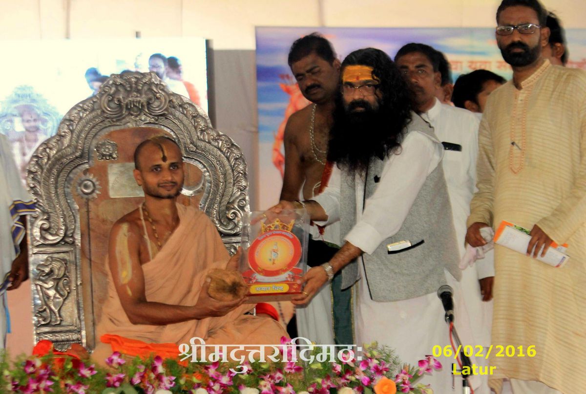Latur-8